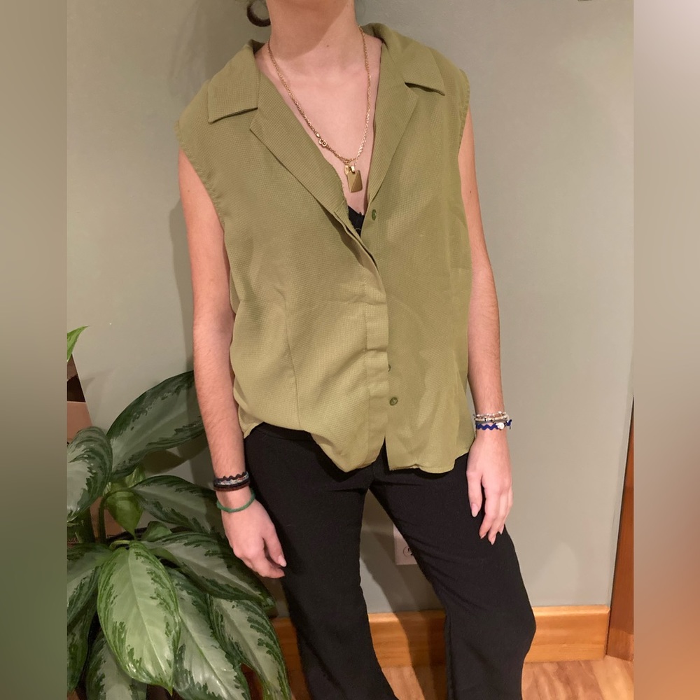 Size m, green